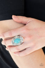 Cargar imagen en el visor de la galería, Mega Mother Nature - Blue Ring
