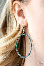 Charger l&#39;image dans la galerie, Dazzle On Demand - Blue Earrings
