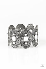 Cargar imagen en el visor de la galería, Turn Up The TROPICAL Heat - White Bracelet
