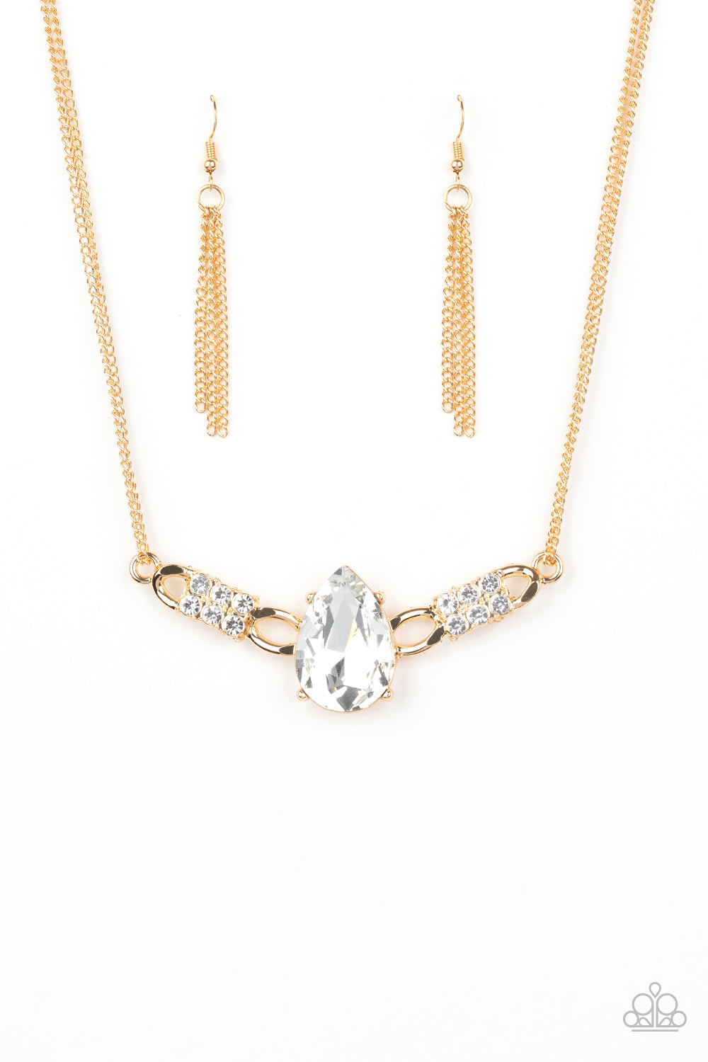 Way To Make An Entrance - Gold Necklace Set