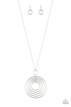 Load image into Gallery viewer, Running Circles In My Mind - Silver Necklace Set
