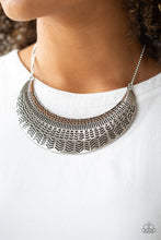 Load image into Gallery viewer, Large As Life - Silver Necklace Set
