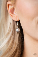 Cargar imagen en el visor de la galería, Modern Girl Glam - Silver Necklace Set

