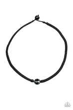 Charger l&#39;image dans la galerie, Go Climb A Mountain - Black Urban Necklace
