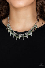 Cargar imagen en el visor de la galería, Boldly Airborne - Green Necklace Set
