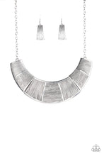 Charger l&#39;image dans la galerie, More Roar - Silver Necklace Set
