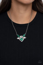 Cargar imagen en el visor de la galería, Amulet Avenue - Green Necklace Set
