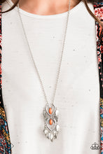 Cargar imagen en el visor de la galería, Summer SOUL-stice - Coral Necklace Set
