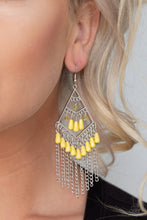 Carregar imagem no visualizador da galeria, Trending Transcendence - Yellow Earrings
