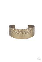 Cargar imagen en el visor de la galería, Mixed Vibes - Brass Bracelet
