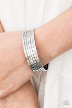 Load image into Gallery viewer, BAUBLE-Headed - Silver Bracelet
