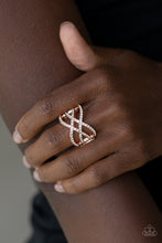 Charger l&#39;image dans la galerie, Cross Action Couture - Copper Ring
