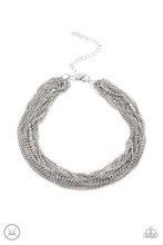 Cargar imagen en el visor de la galería, Catch You Layer - White Necklace Set
