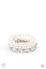 Cargar imagen en el visor de la galería, Flawlessly Flattering - White Bracelet

