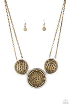 Carregar imagem no visualizador da galeria, Gladiator Glam - Brass Necklace Set
