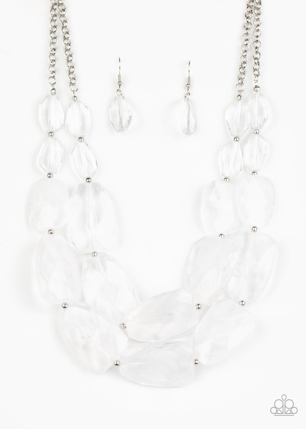 Gives Me Chills - White Necklace Set