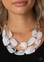 Charger l&#39;image dans la galerie, Gives Me Chills - White Necklace Set
