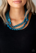 Carregar imagem no visualizador da galeria, Arctic Art - Blue Necklace Set
