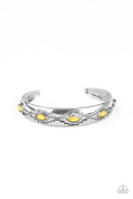 Load image into Gallery viewer, Santa Fe Scene - Yellow Bracelet
