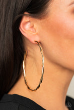 Charger l&#39;image dans la galerie, Out of Control Curves - Gold Earrings

