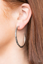 Charger l&#39;image dans la galerie, Imprinted Intensity - Silver Earrings
