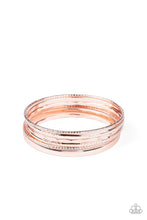 Cargar imagen en el visor de la galería, Top Of The Heap - Rose Gold Bracelet
