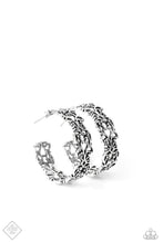 Load image into Gallery viewer, Laurel Wreaths - Silver Earrings
