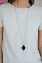 Cargar imagen en el visor de la galería, REIGN Them In - Green Necklace Set
