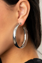 Cargar imagen en el visor de la galería, Kick Em To The CURVE - Silver Earrings
