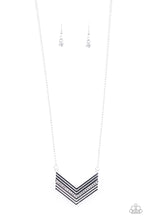 Carregar imagem no visualizador da galeria, Armed and FABULOUS - White Necklace Set
