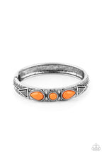 Cargar imagen en el visor de la galería, Radiant Ruins - Orange Bracelet
