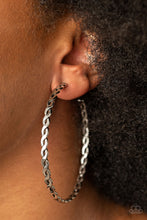 Carregar imagem no visualizador da galeria, Infinite Twist - Silver Earrings
