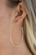 Cargar imagen en el visor de la galería, Dont Lose Your Edge - Rose Gold Earrings
