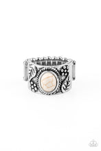 Cargar imagen en el visor de la galería, Free-Spirited Fields - White Ring
