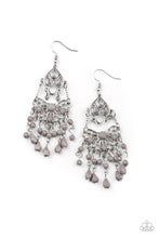 Cargar imagen en el visor de la galería, Glass Slipper Glamour - Silver Earrings
