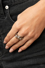 Cargar imagen en el visor de la galería, Leafy Luster - Brown Ring
