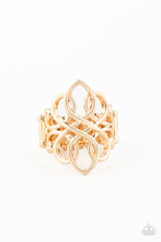 Cargar imagen en el visor de la galería, Regal Roundabout - Gold Ring
