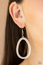 Charger l&#39;image dans la galerie, Casual Curves - Silver Earrings
