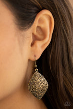 Cargar imagen en el visor de la galería, Flauntable Florals - Brass Earrings
