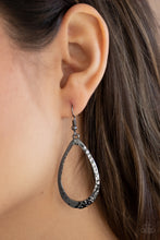 Load image into Gallery viewer, BEVEL-headed Brilliance - Black Earrings
