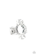 Cargar imagen en el visor de la galería, Icy Icon - White Ring

