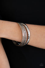 Cargar imagen en el visor de la galería, Get Into Gear - Silver Bracelet Set
