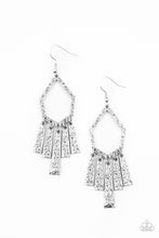 Cargar imagen en el visor de la galería, Museum Find - Silver Earrings
