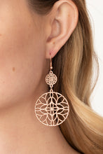 Charger l&#39;image dans la galerie, Mandala Eden - Rose Gold Earrings
