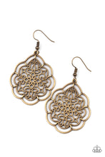 Cargar imagen en el visor de la galería, Tour de Taj Mahal - Brass Earrings
