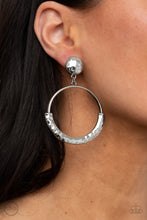 Cargar imagen en el visor de la galería, Rustic Horizons - Silver Earrings
