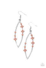 Cargar imagen en el visor de la galería, Flowery Finesse - Orange Earrings
