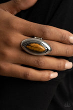 Cargar imagen en el visor de la galería, Sahara Seer - Brown Ring
