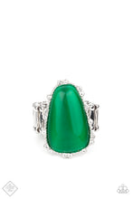 Cargar imagen en el visor de la galería, Newport Nouveau - Green Ring
