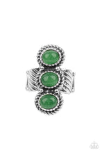 Cargar imagen en el visor de la galería, Peaceful Paradise - Green Ring
